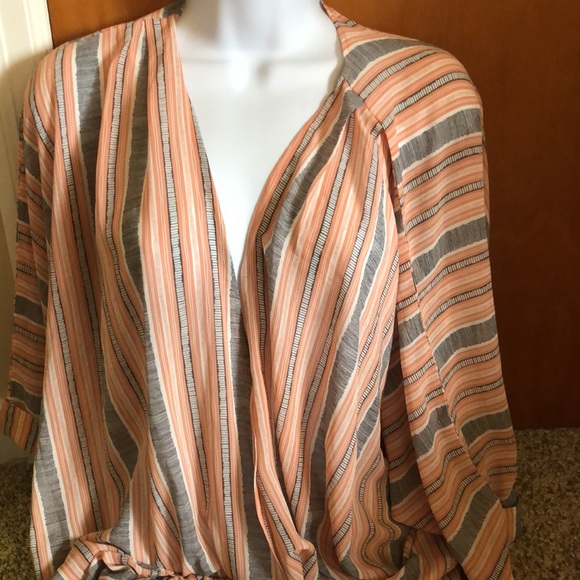 π«SOLDπ«NWOT Beachy Oversized Kimono πππ - Picture 7 of 11